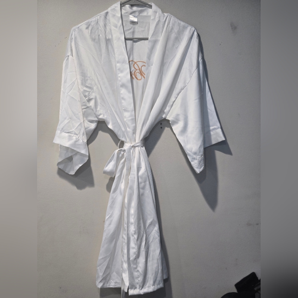 Bride Robe - Picture 2 of 3